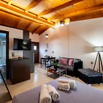Filotimo Roofgarden Brown Apt