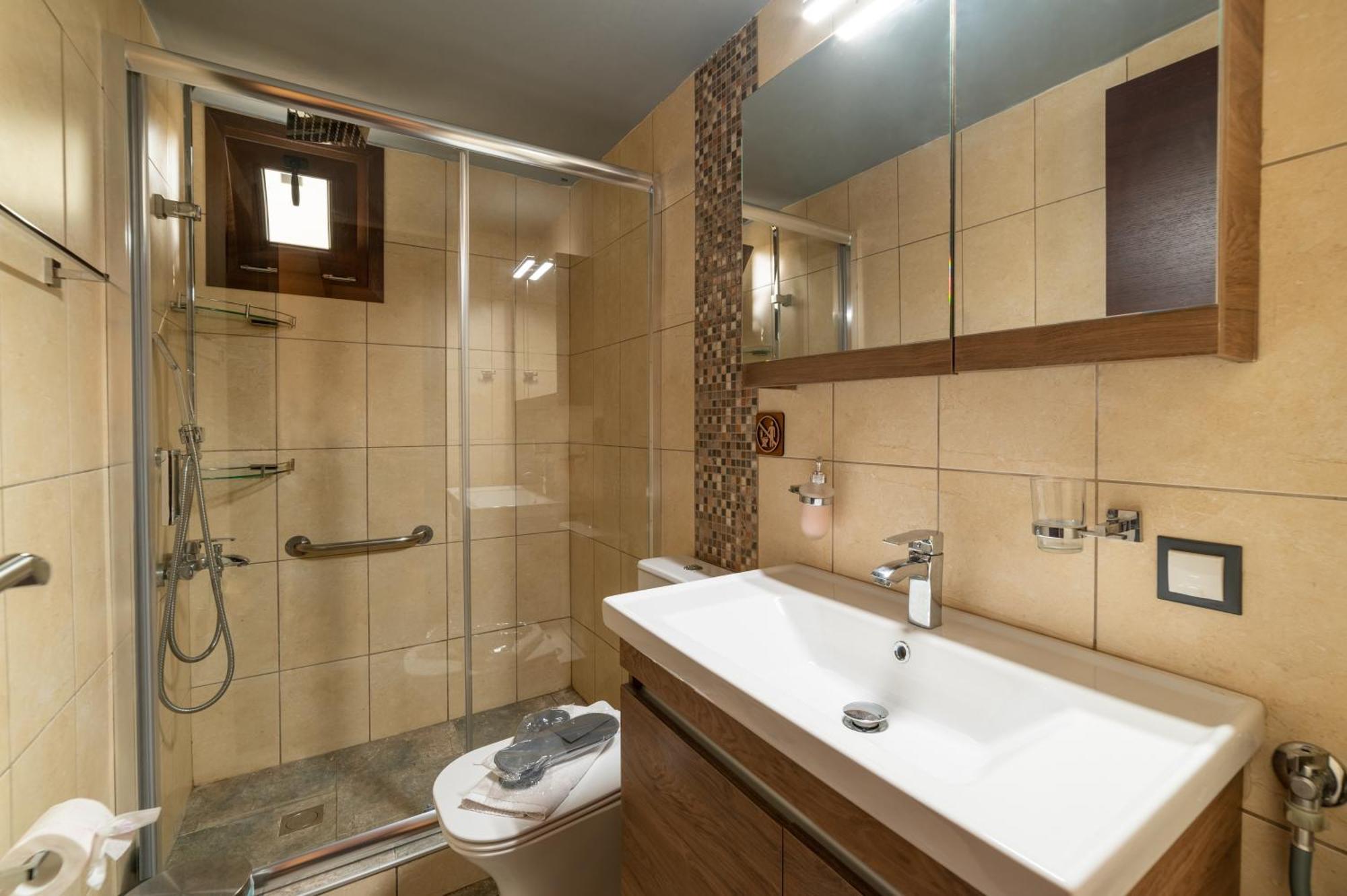 Filotimo Roofgarden Brown Apartment